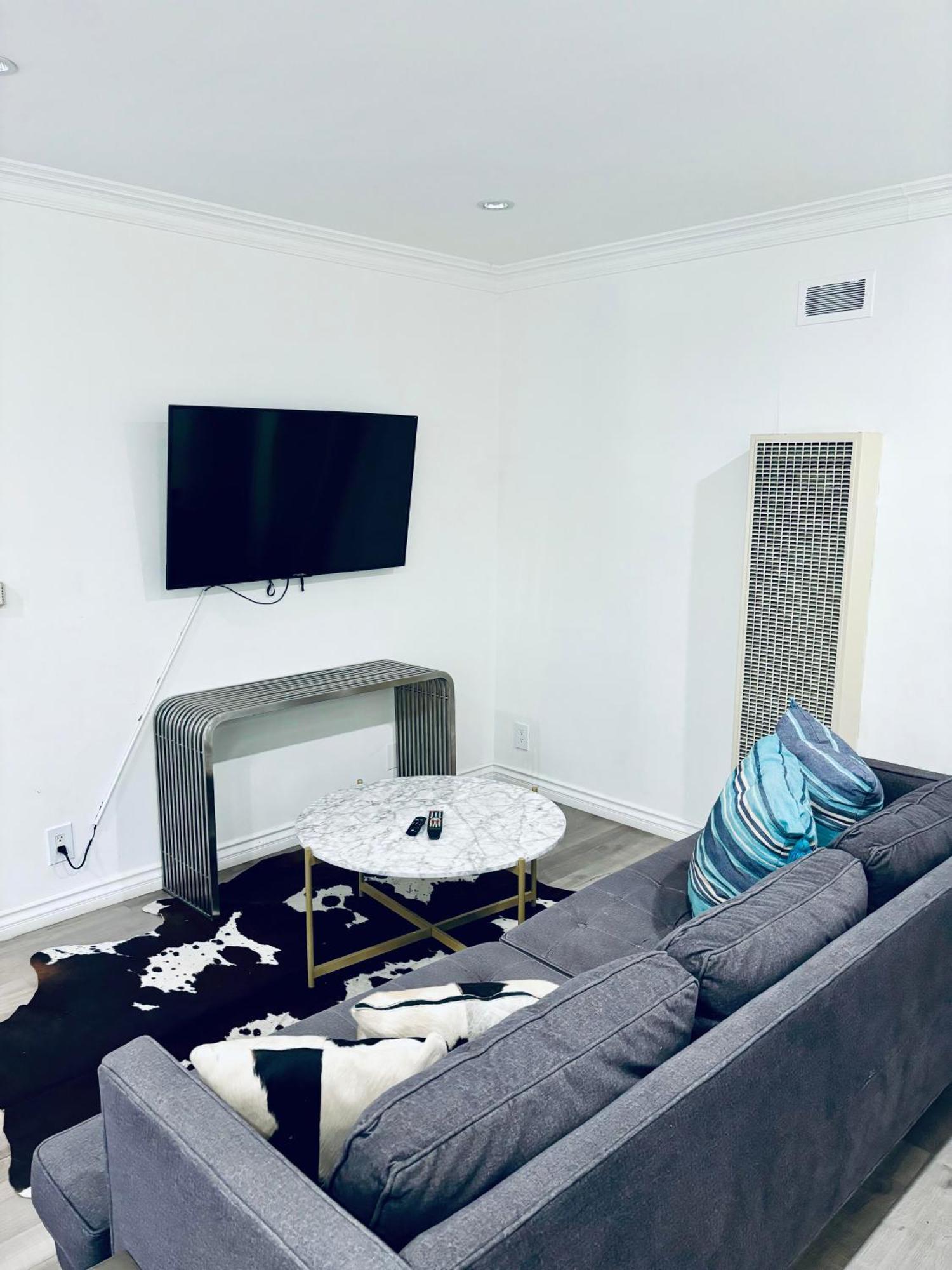 Modern, 1 Bed Condo, Downtown Century City Los Angeles Exterior foto